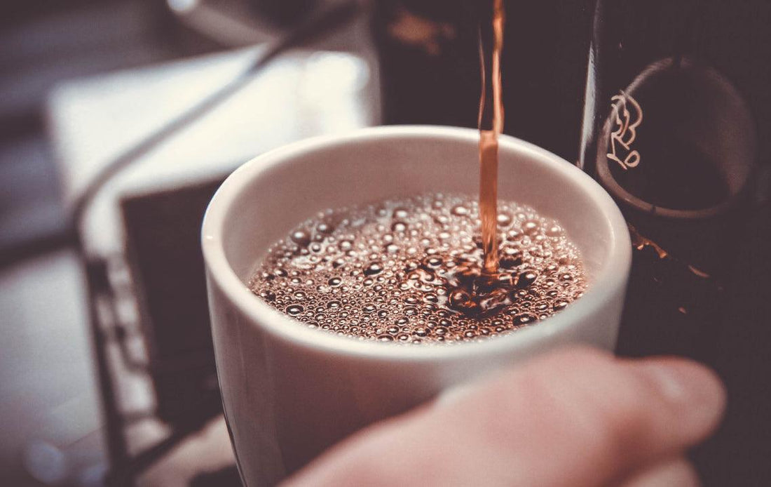 Te enseñamos cómo limpiar tu cafetera según su tipo - Puntolimpieza