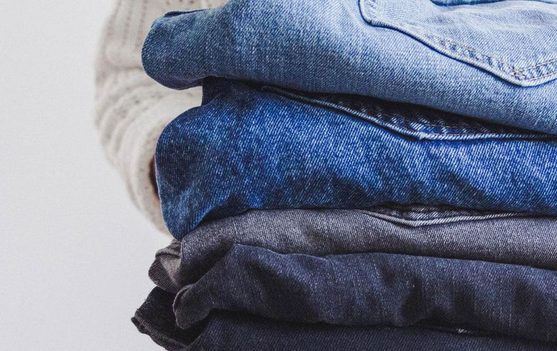 Tips para lavar bien tus jeans - Puntolimpieza