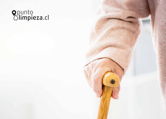 ✨ Hogar seguro y cómodo para adultos mayores: orden, limpieza y accesibilidad