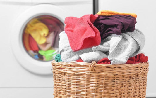 Cómo evitar que tu ropa se destiña - Puntolimpieza
