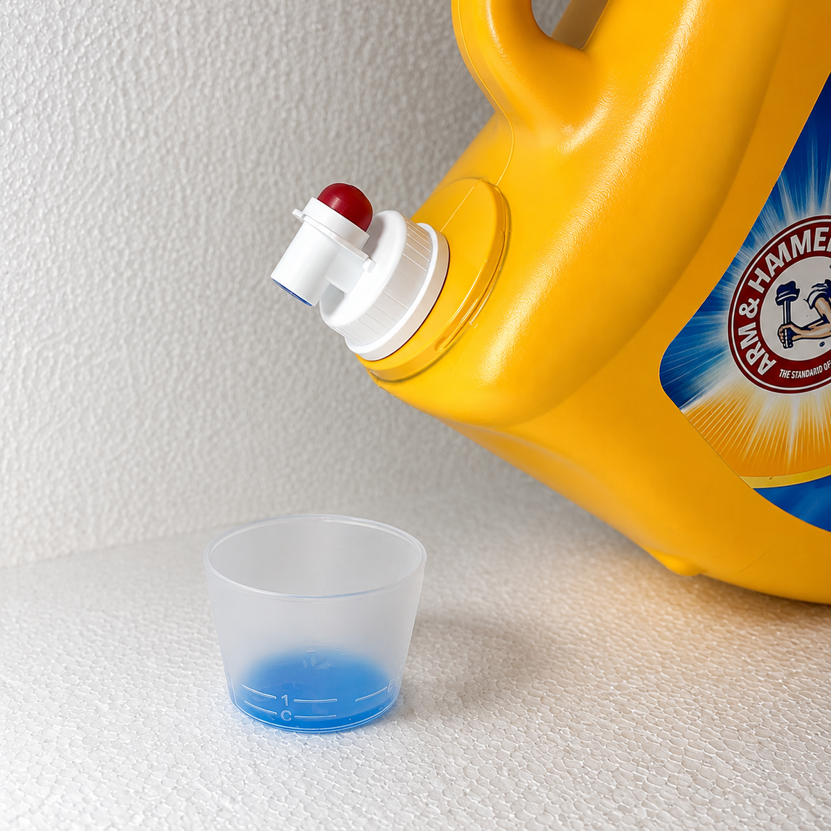 Arm & Hammer Detergente líquido Plus OxiClean 4920 ml